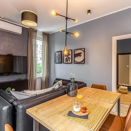 Number 1 Apartment *